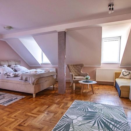 Garden Apartment Szabadka Kültér fotó