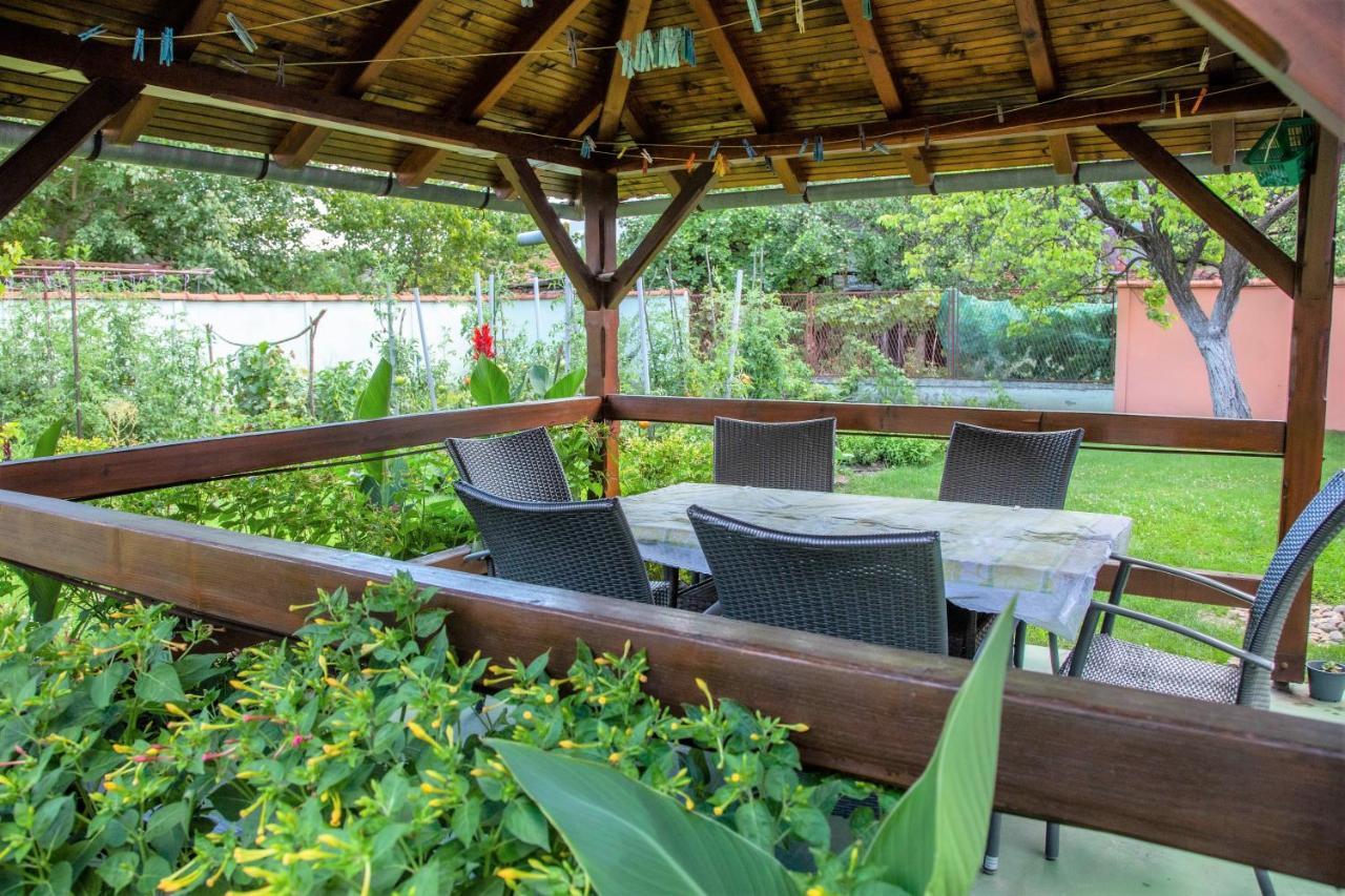 Garden Apartment Szabadka Kültér fotó